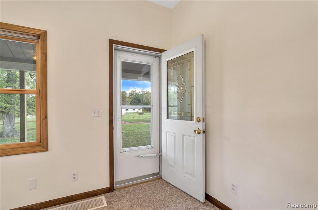 9688 Griffith Road Eaton Rapids, MI 48827 - Photo 6 of 58