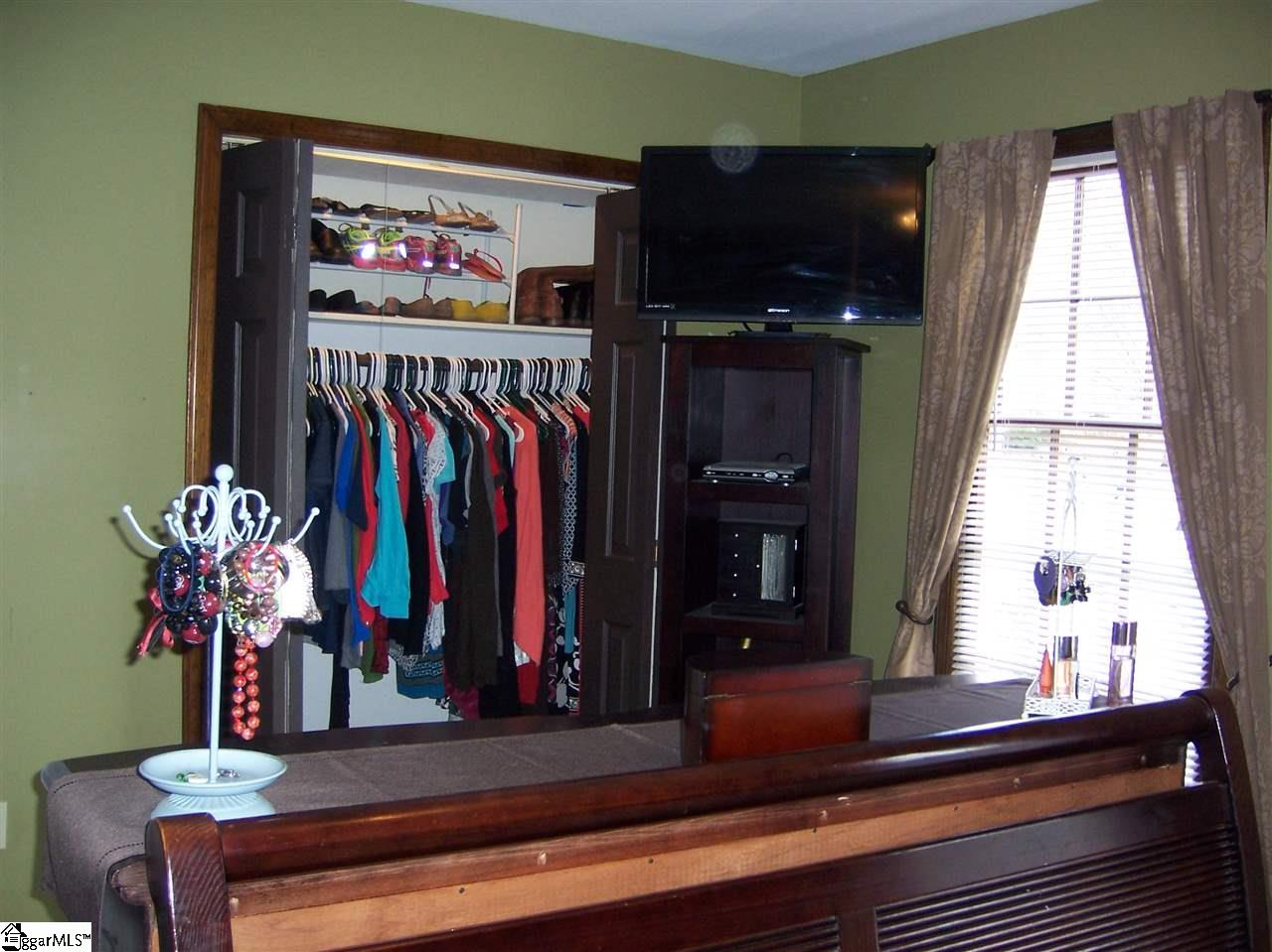 101 Enoree Circle Greer, SC 29650 - Photo 8 of 34 Gallery Image 8
