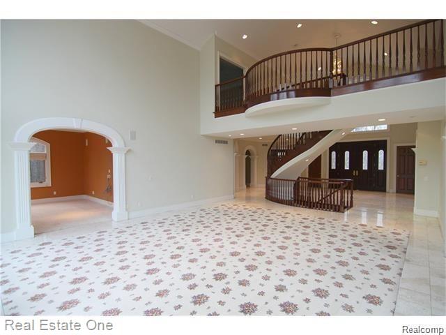 32400 Rock Ridge Lane Farmington Hills, MI 48334 - Photo 18 of 44