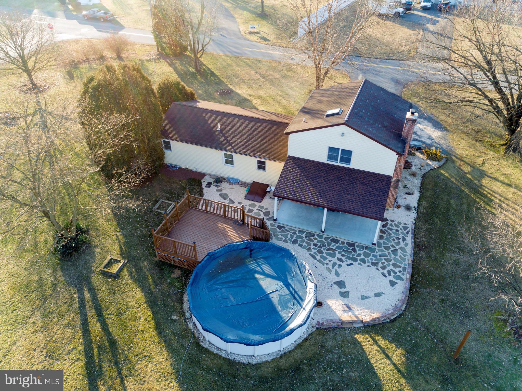 253 South View Road Fleetwood, PA 19522 - Photo 8 of 35 Yard aerial.