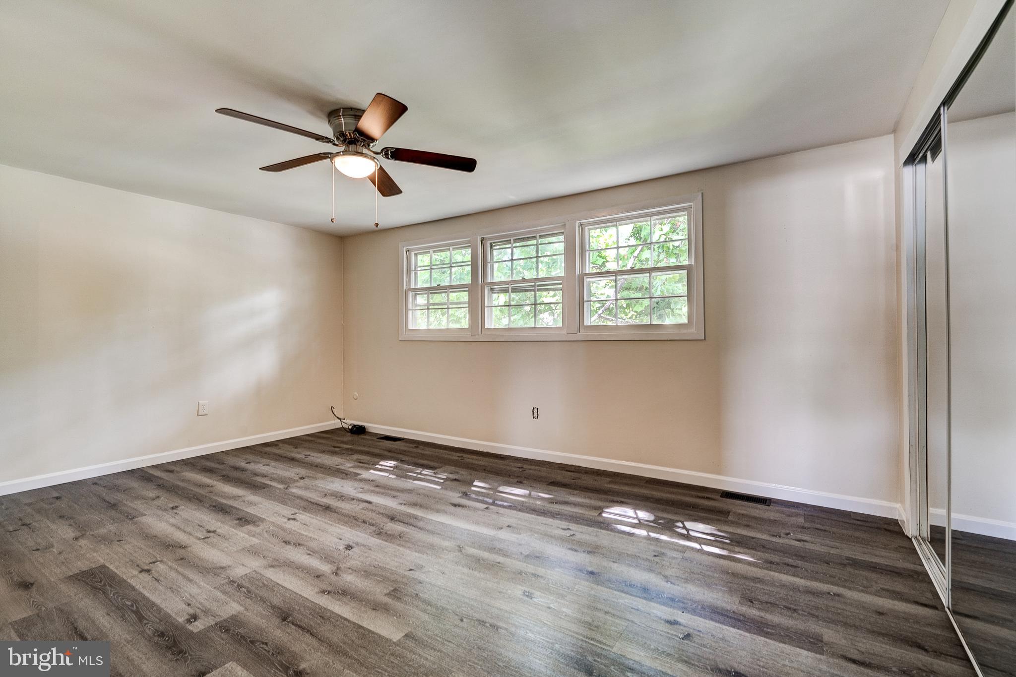 28 Rutledge Place Willingboro, NJ 08046 - Photo 27 of 31 Gallery Image 27