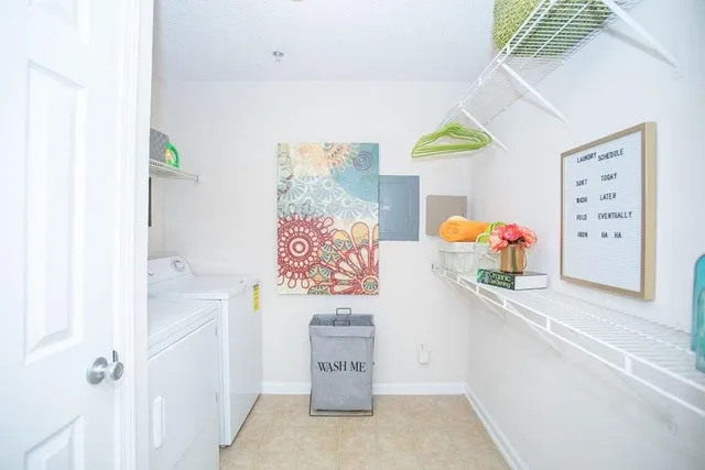 $1,653 | 100 Ashford Gables Drive, Unit 8A212, Dunwoody, GA 30338