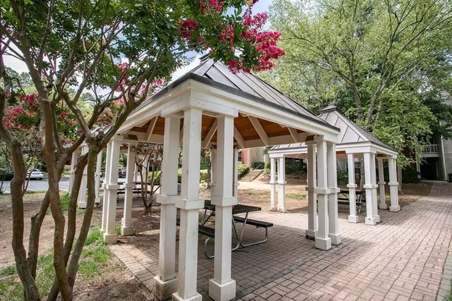 $1,653 | 100 Ashford Gables Drive, Unit 8A212, Dunwoody, GA 30338