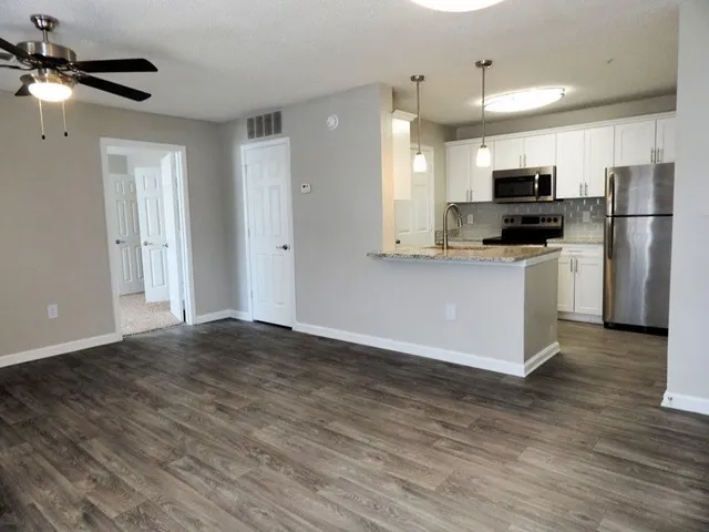 $1,653 | 100 Ashford Gables Drive, Unit 8A212, Dunwoody, GA 30338