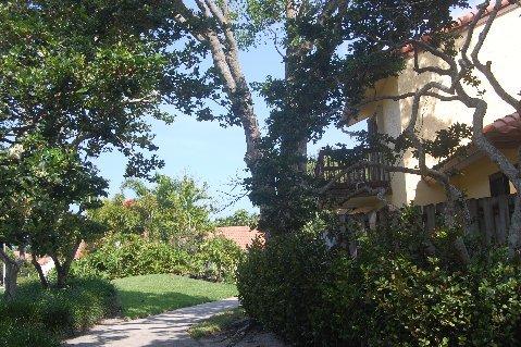 5831 Fox Hollow Drive, Unit C Boca Raton, FL 33486 - Photo 33 of 38 complex