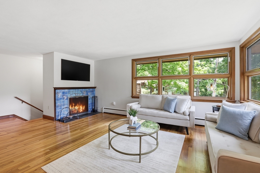 15 Thornberry Road Winchester, MA 01890 - Photo 7 of 41