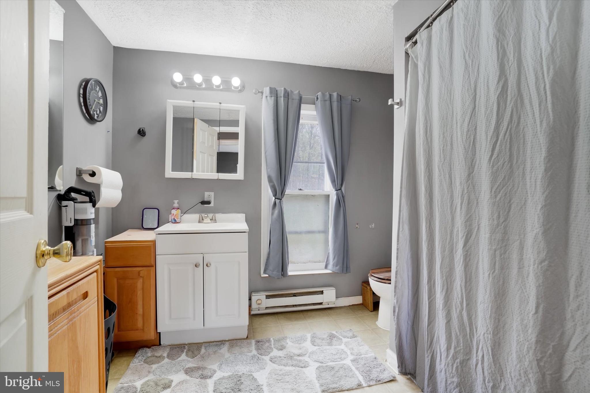7 East Main Street Windsor, PA 17366 - Photo 20 of 28