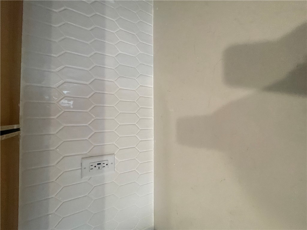 29 Halsey Street Central, SC 29630 - Photo 4 of 16