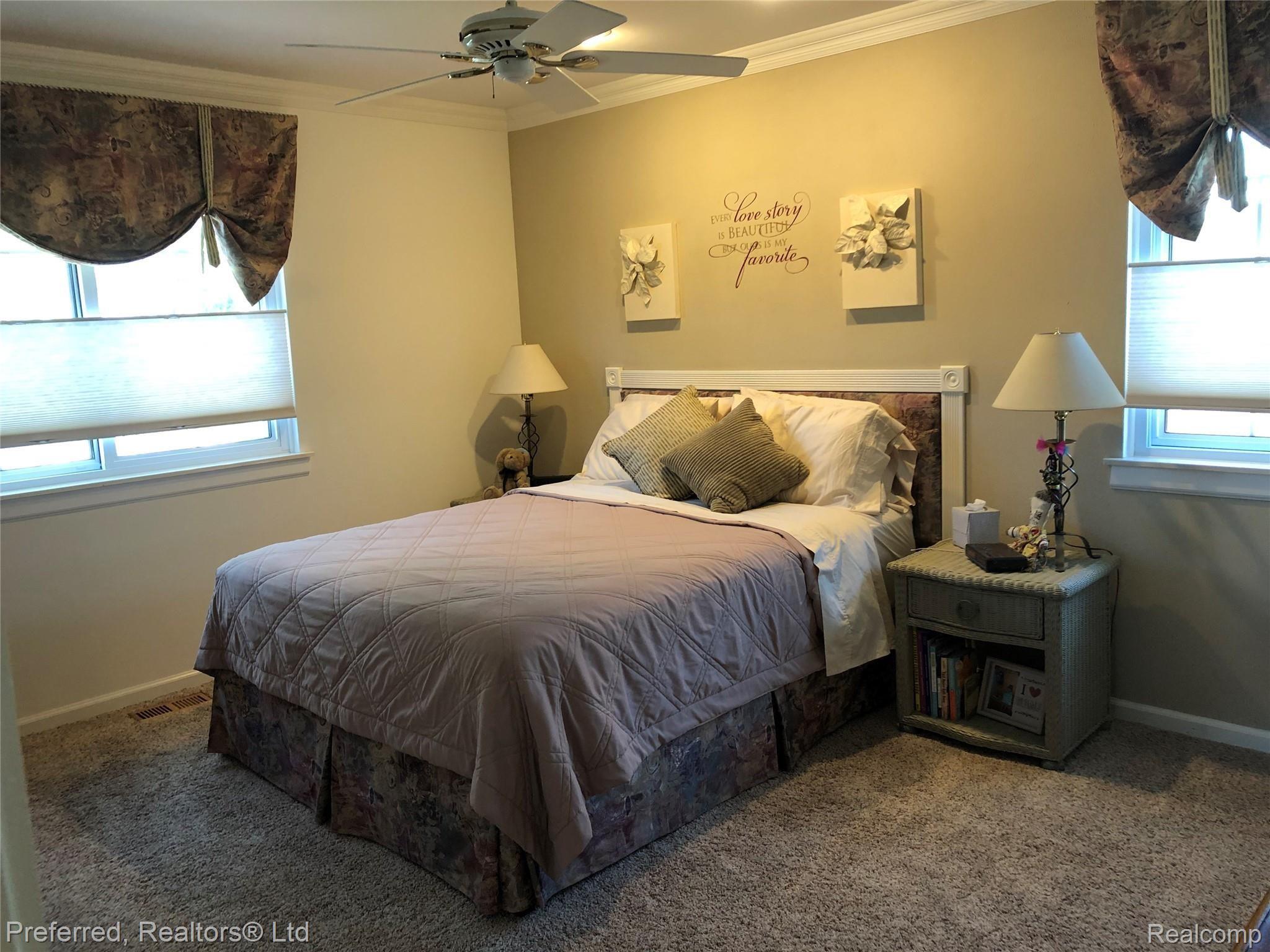 1610 Henry Ruff Road Garden City, MI 48135 - Photo 22 of 41 IMG_2045 (1).JPG