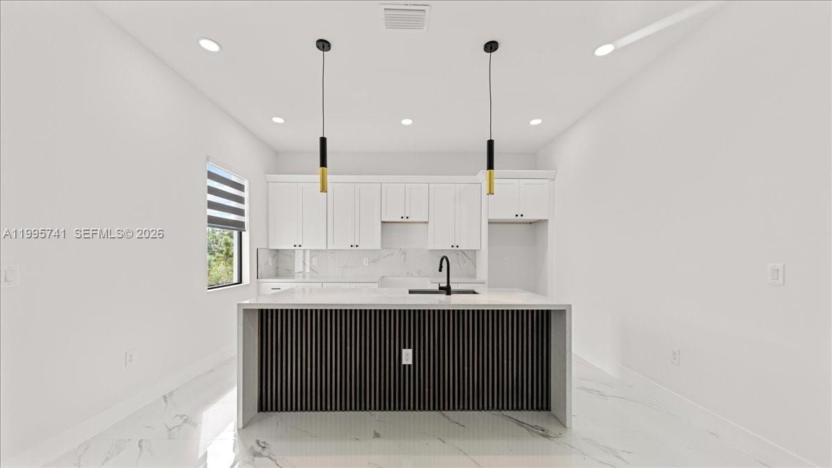766 Roma Avenue South Lehigh Acres, FL 33974 - Photo 3 of 57