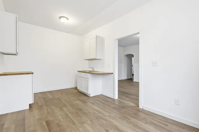 $1,100 | 3295 Rochester Street, Unit 2, Detroit, MI 48206