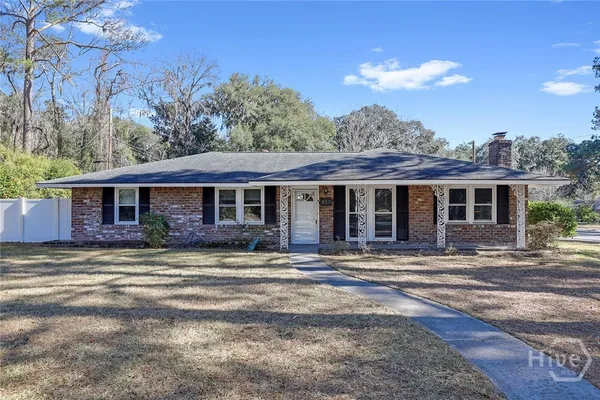 $339,900 | 807 Dyches Drive, Savannah, GA 31406