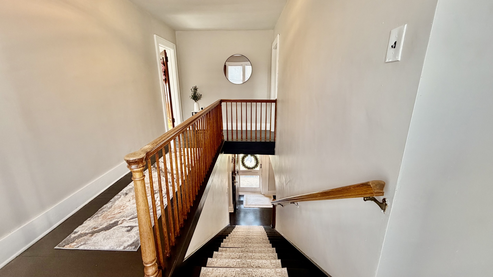 909 East 3rd Street Centralia, IL 62801 - Photo 17 of 25 a view of entryway