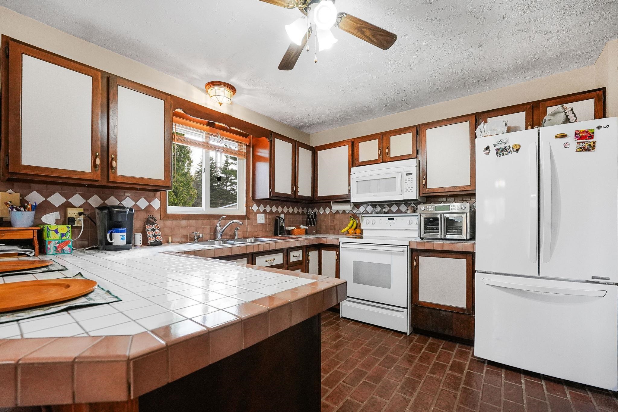 3032 Silver Lake Road Traverse City, MI 49685 - Photo 13 of 43 Gallery Image 13