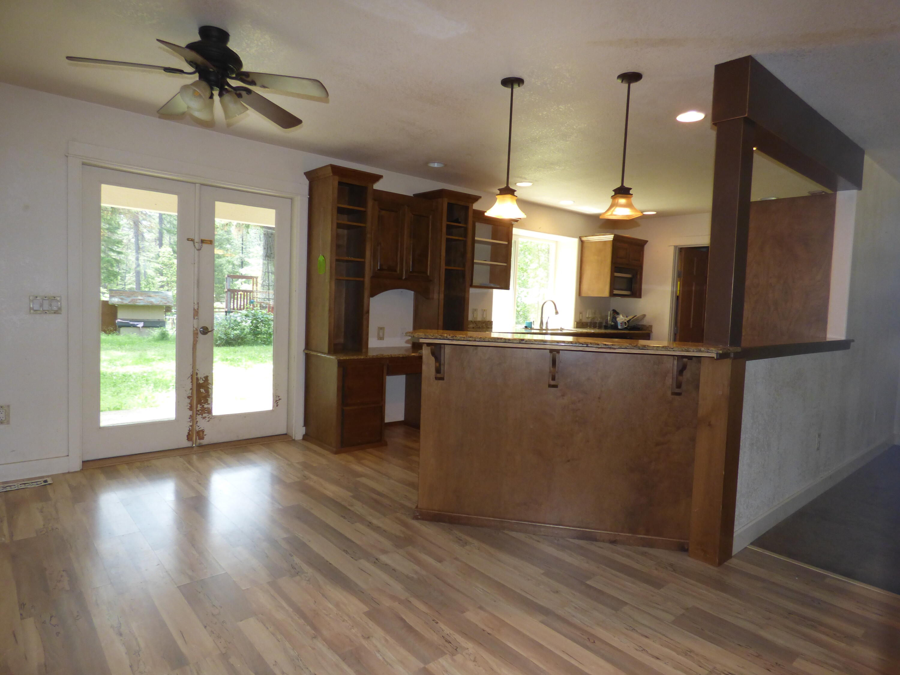 7414 Redthorne Road Rogue River, OR 97537 - Photo 6 of 32 7