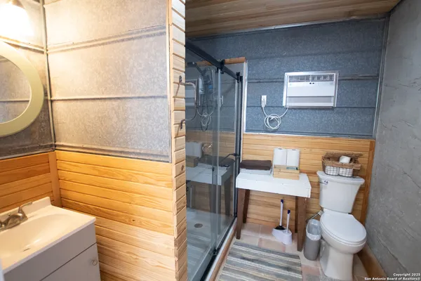 a view of a yard in front of a house