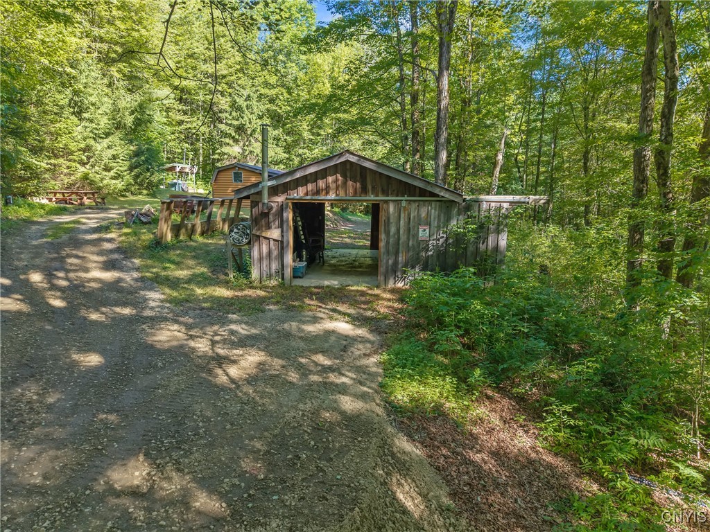 521 & 523 Hyer Road North Pitcher, NY 13124 - Photo 8 of 44