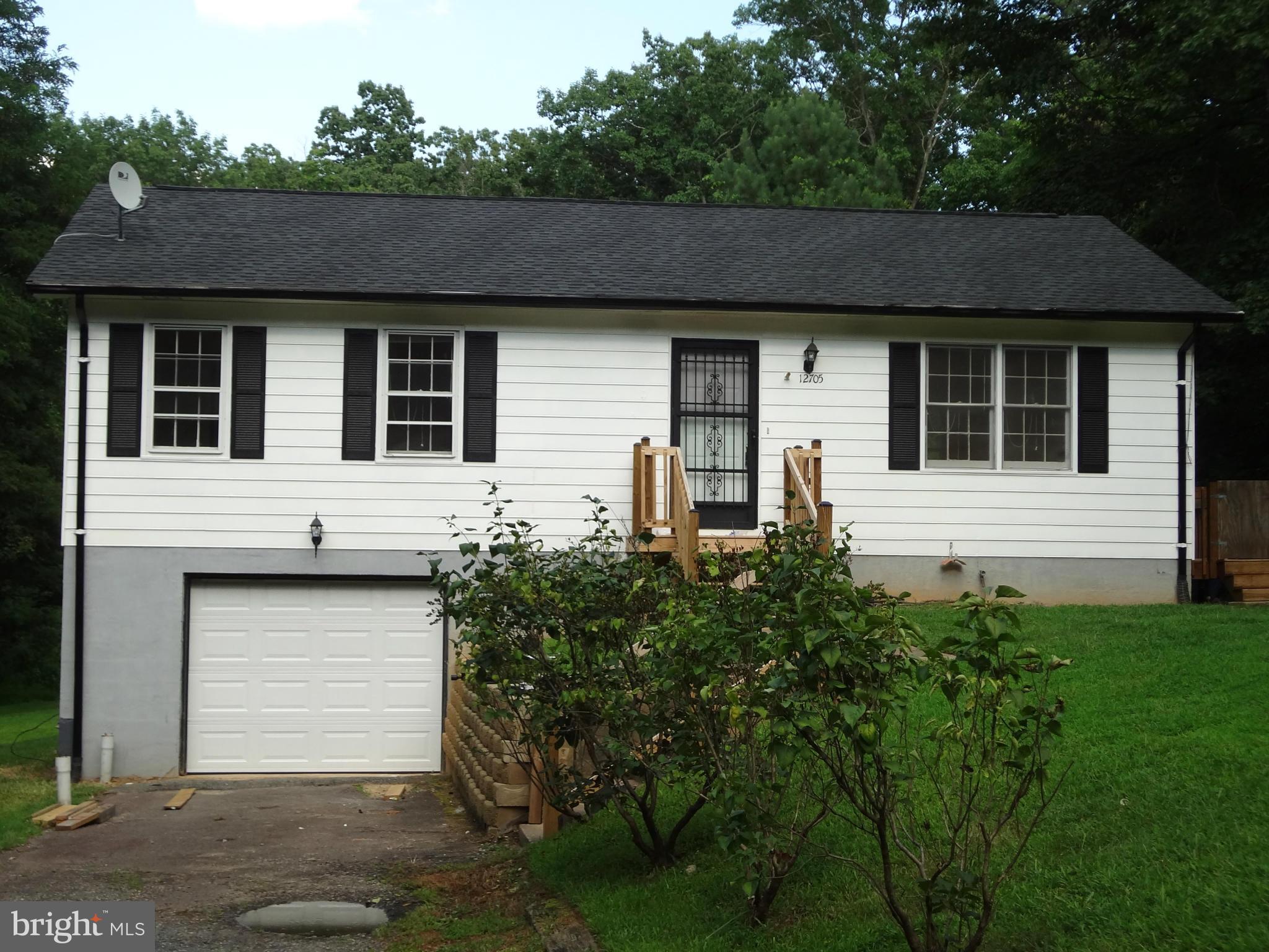 12705 Archery Road Fredericksburg, VA 22407 - Photo 1 of 20 Exterior (Front)