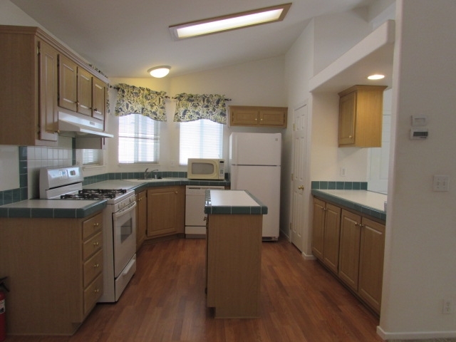 1815 Sweetwater Road, Unit 34 Spring Valley, CA 91977 - Photo 2 of 18 Gallery Image 2