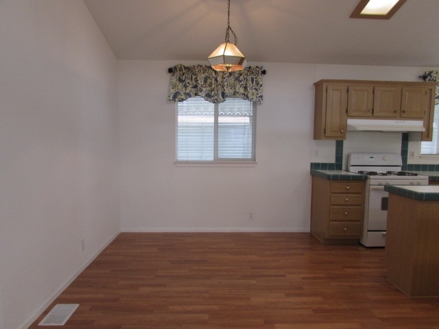 1815 Sweetwater Road, Unit 34 Spring Valley, CA 91977 - Photo 4 of 18 Gallery Image 4