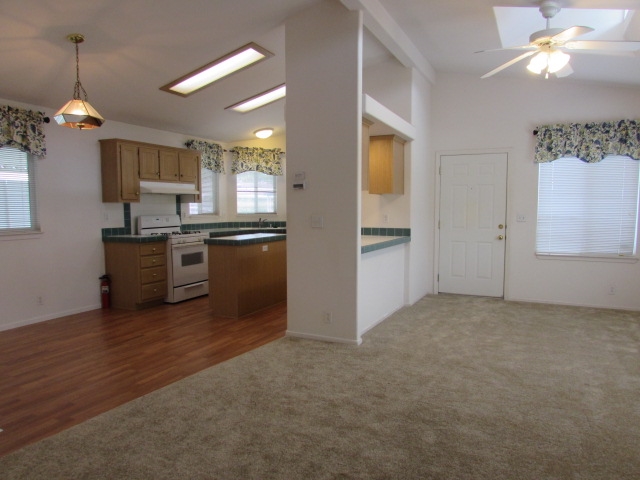 1815 Sweetwater Road, Unit 34 Spring Valley, CA 91977 - Photo 5 of 18 Gallery Image 5