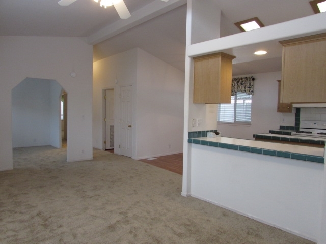 1815 Sweetwater Road, Unit 34 Spring Valley, CA 91977 - Photo 7 of 18 Gallery Image 7