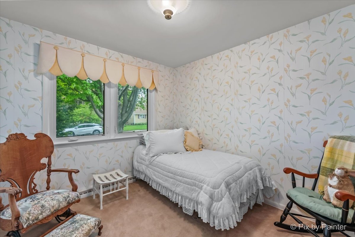 425 Summit Street Algonquin, IL 60102 - Photo 20 of 43 a bedroom with a bed chair and window