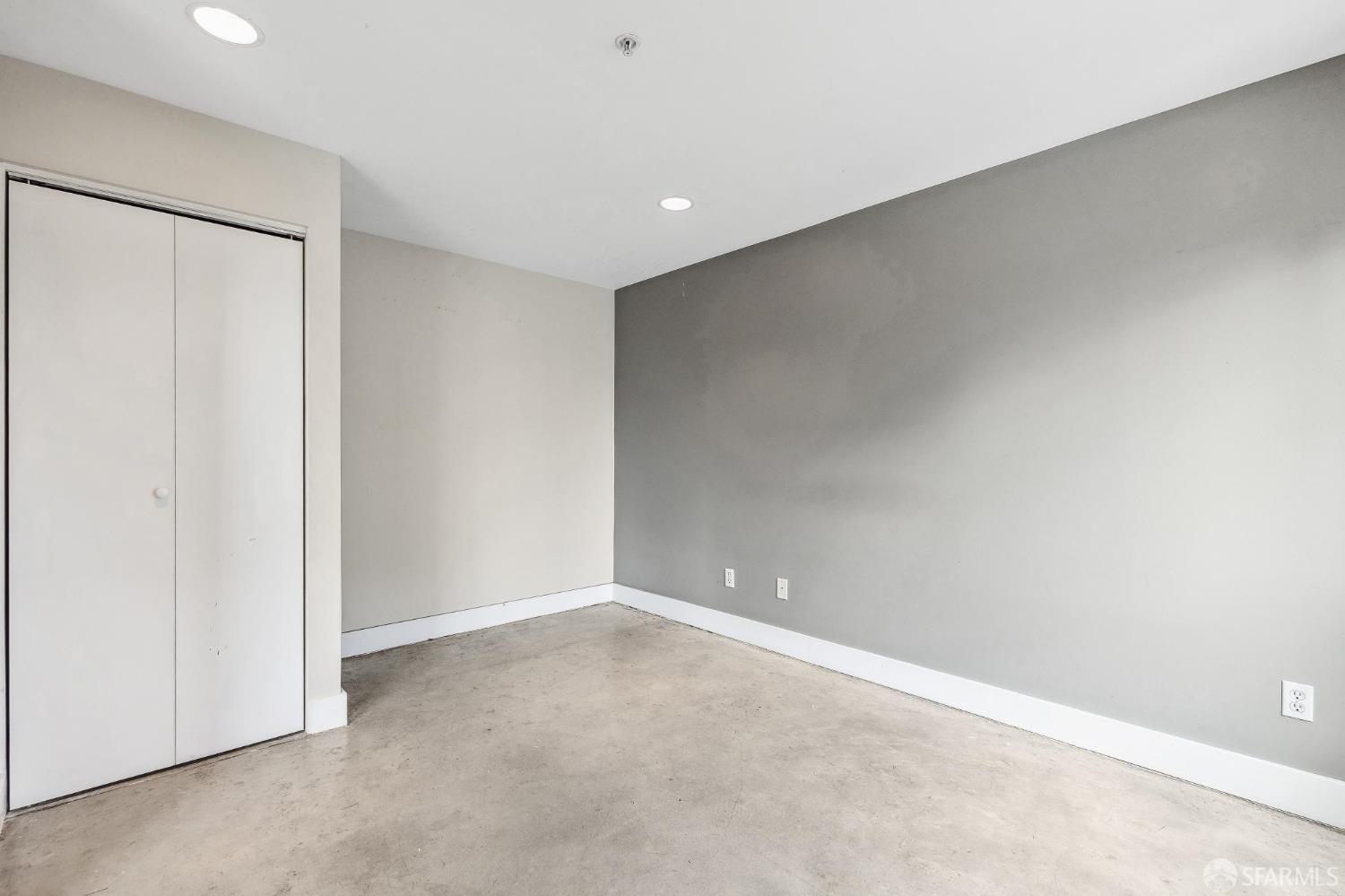 675 8th Street, Unit 14 Oakland, CA 94607 - Photo 12 of 28