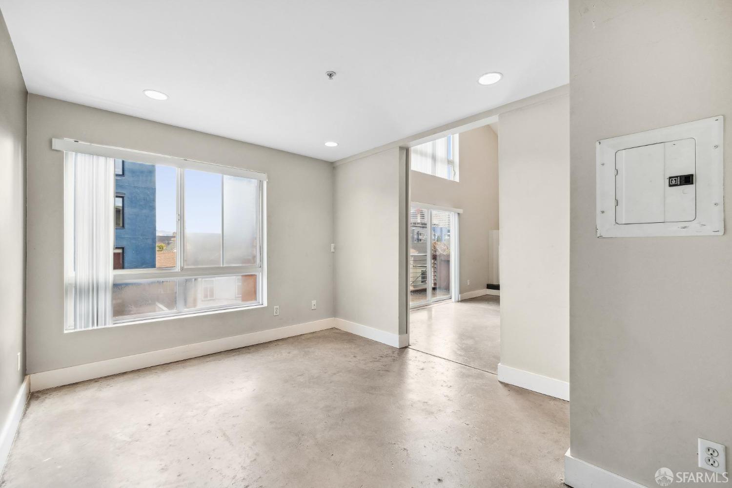 675 8th Street, Unit 14 Oakland, CA 94607 - Photo 14 of 28