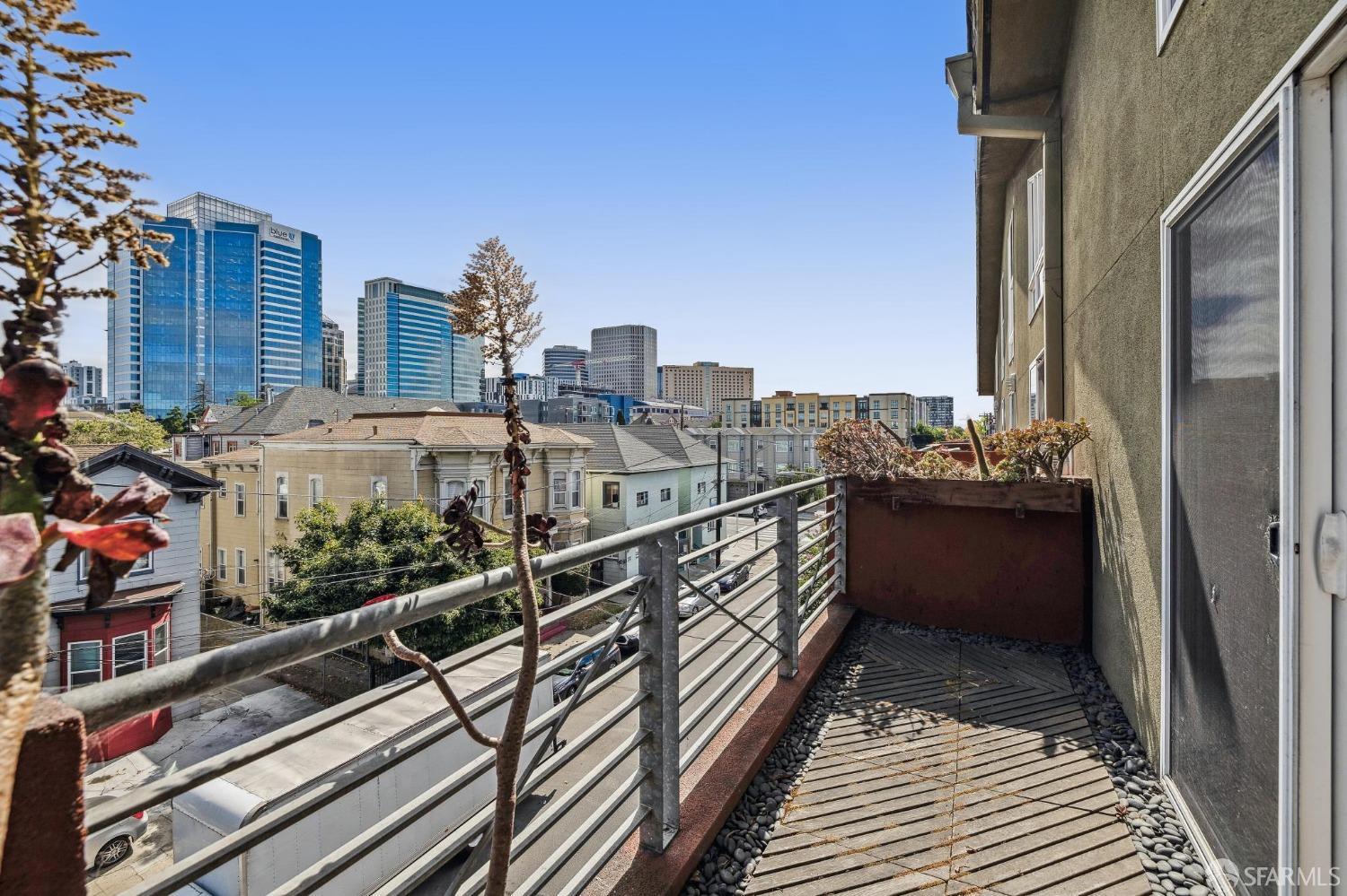 675 8th Street, Unit 14 Oakland, CA 94607 - Photo 27 of 28