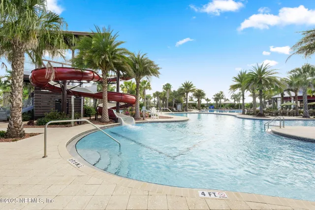 a view of a tennis court