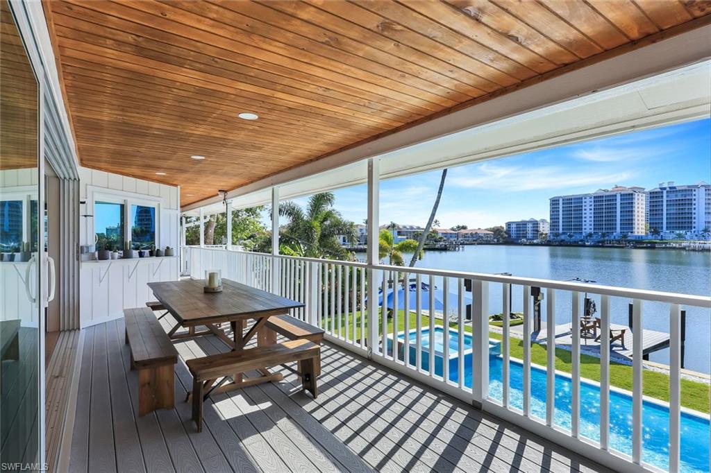 336 Oak Avenue Naples, FL 34108 - Photo 9 of 43