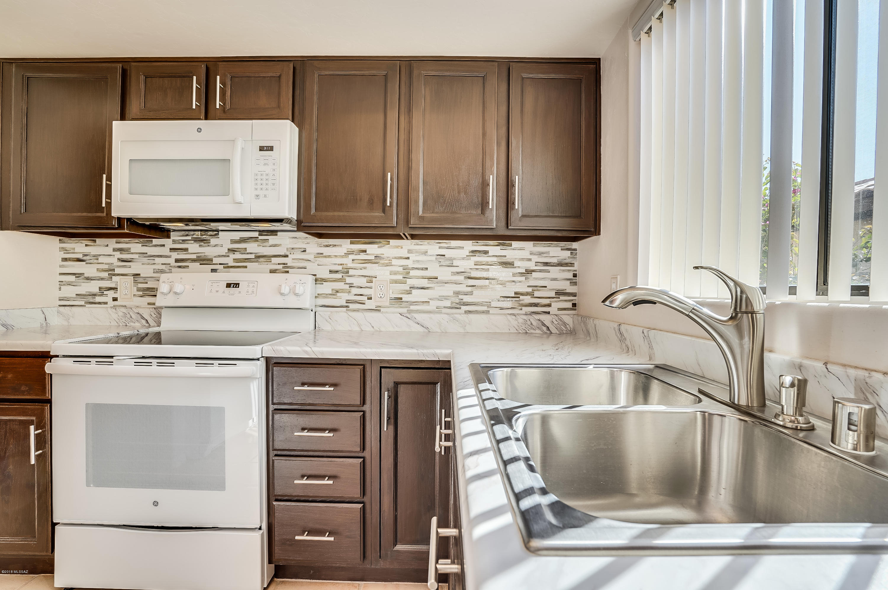60 Silverado Oro Valley, AZ 85737 - Photo 29 of 50