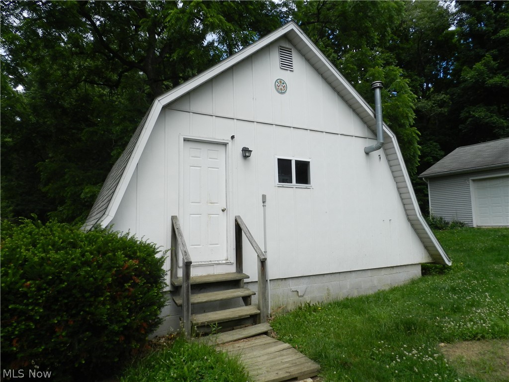 1071 Wilbur Road Medina, OH 44256 - Photo 8 of 28 Approx 23x23 above garage