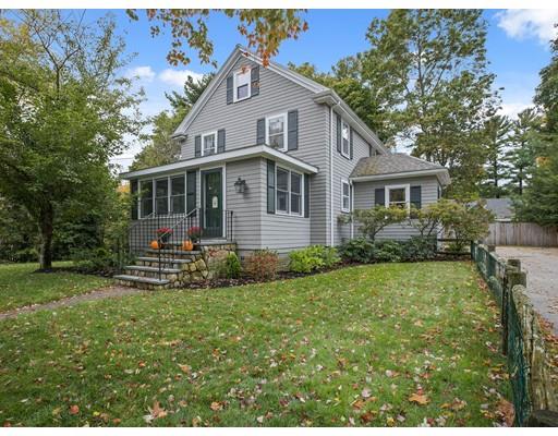 8 Oakley Road Dover, MA 02030 - Photo 1 of 26 Gallery Image 1