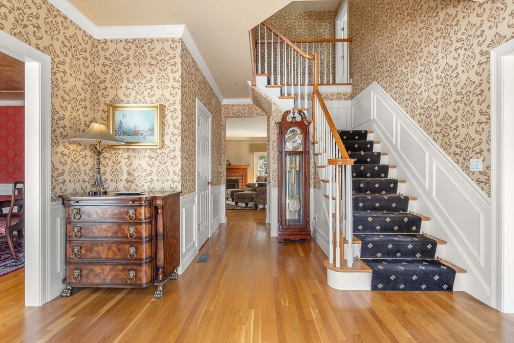 1080 North Street Walpole, MA 02081 - Photo 4 of 42