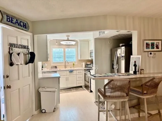 $4,500 | 50 Celestial Way, Unit 4E, Juno Beach, FL 33408