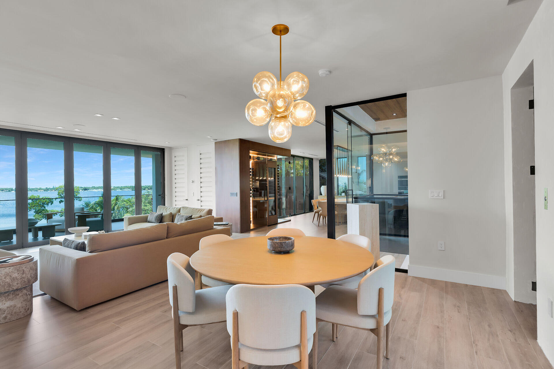 39 Mutiny Place Key Largo, FL 33037 - Photo 56 of 115 Closed Bifold Doors