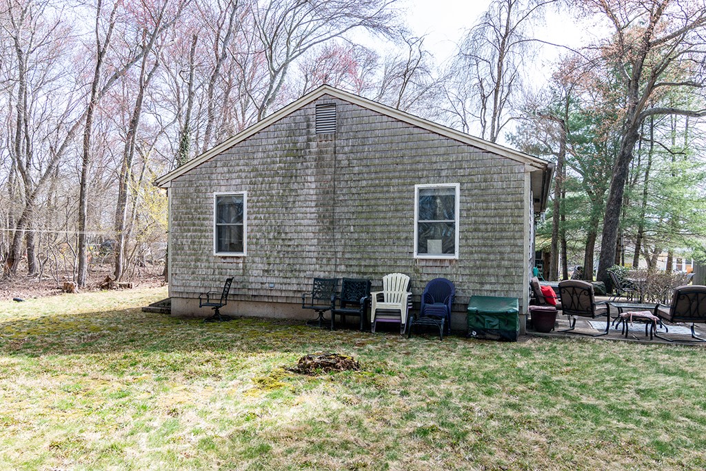 1668 Kingstown Road South Kingstown, RI 02879 - Photo 9 of 32