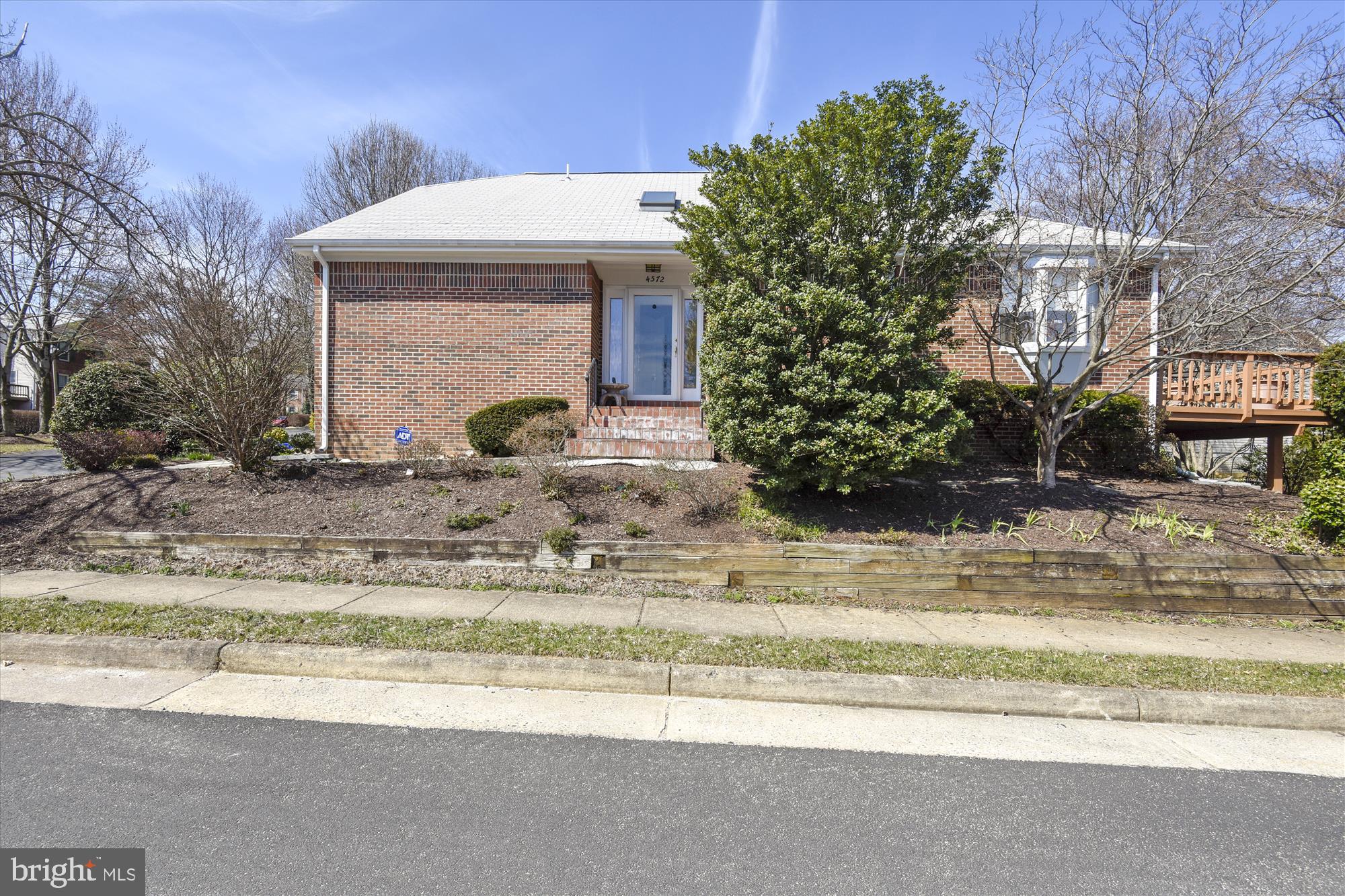 4572 Shetland Green Road Alexandria, VA 22312 - Photo 1 of 43 Exterior facade