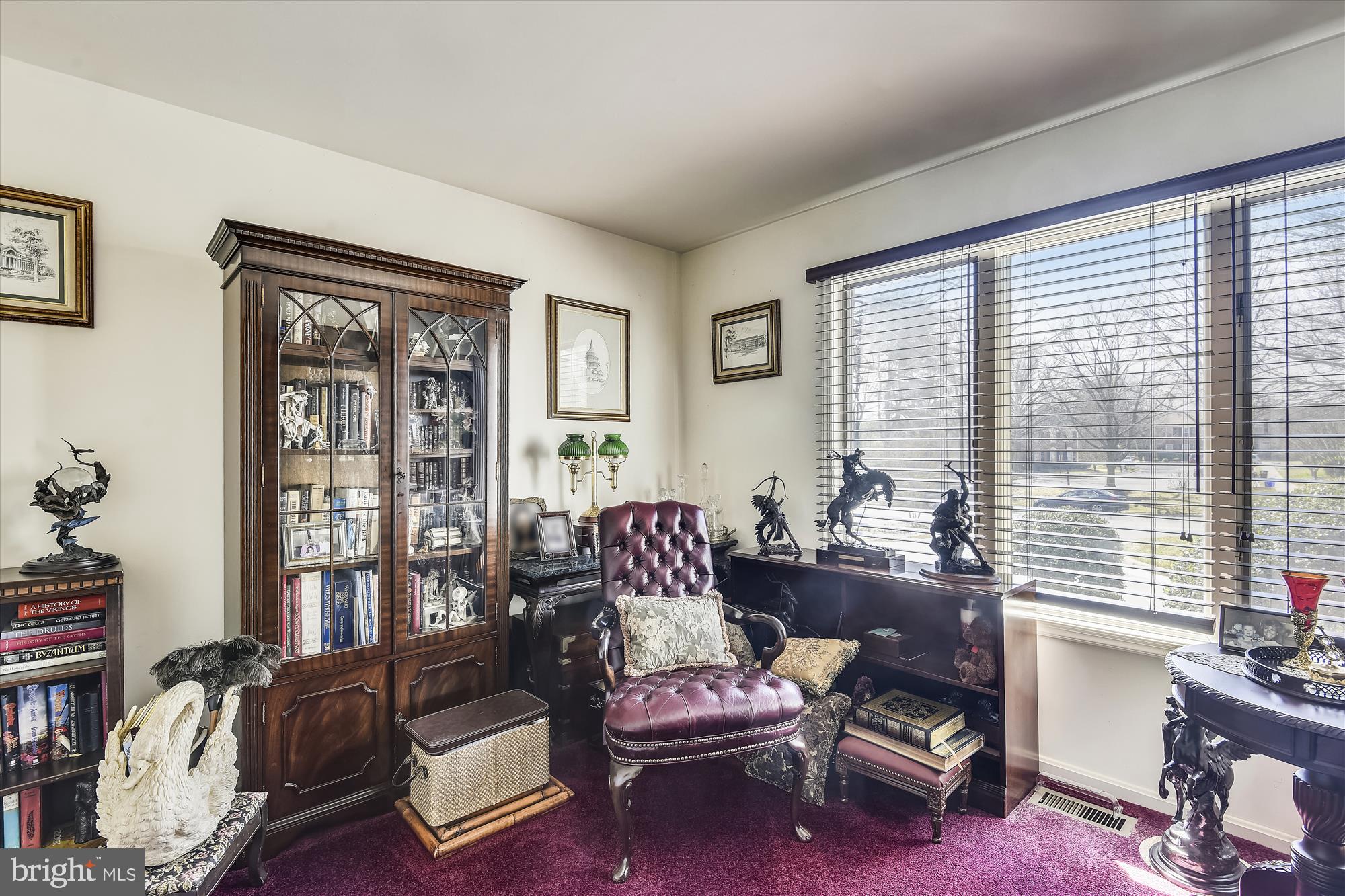 4572 Shetland Green Road Alexandria, VA 22312 - Photo 22 of 43 2nd bedroom on main level has carpet