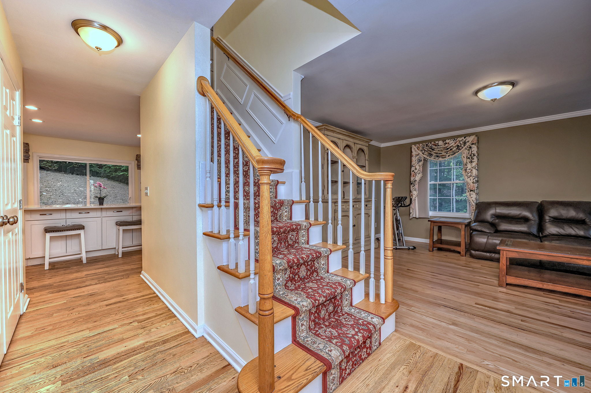 242 Turkey Roost Road Monroe, CT 06468 - Photo 5 of 40
