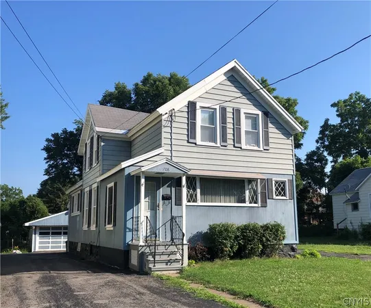 $2,175 | 708 Schuyler Street, Syracuse, NY 13204