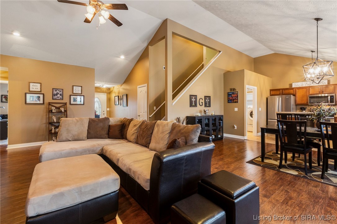 5603 Raintree Ridge Jeffersonville, IN 47130 - Photo 7 of 42 Gallery Image 7