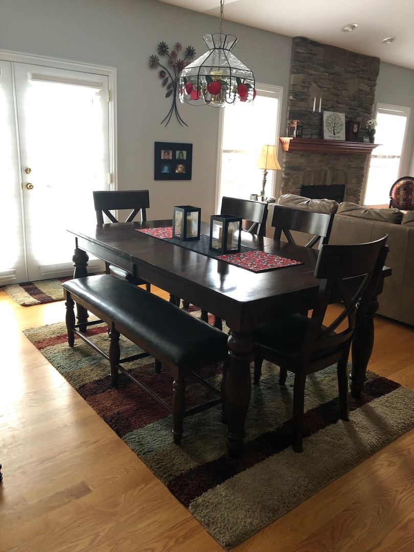 18591 Ridge Lane Marengo, IL 60152 - Photo 5 of 20 a view of a dining room with furniture