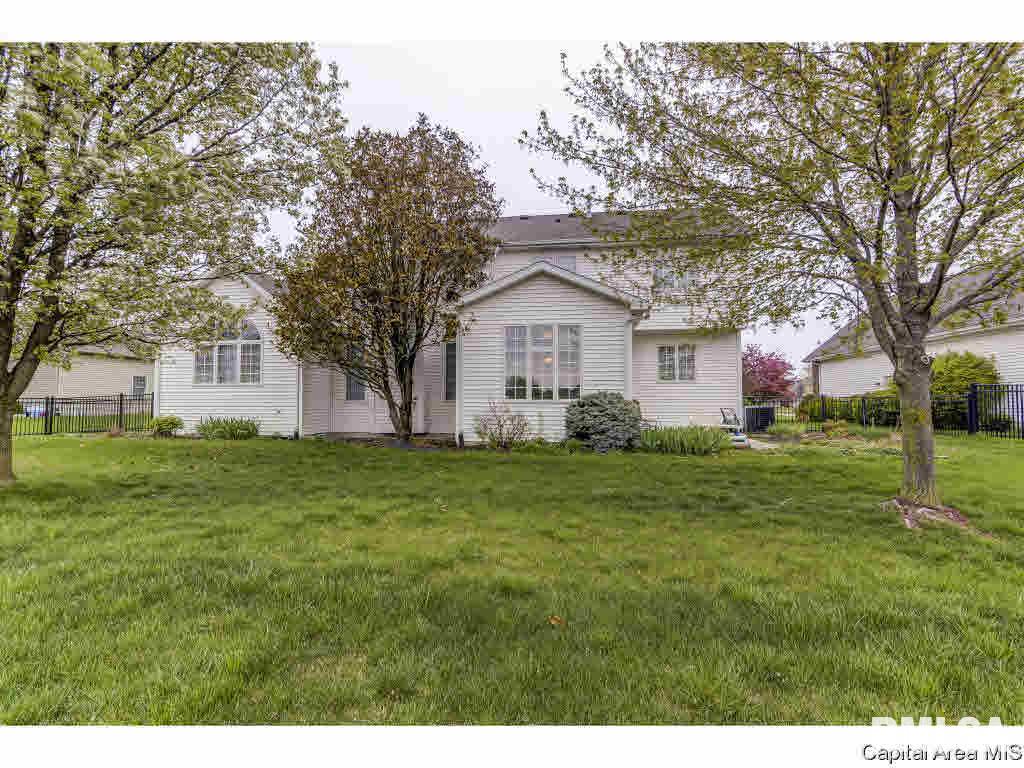 3804 Fielding Drive Springfield, IL 62711 - Photo 2 of 36 Gallery Image 2