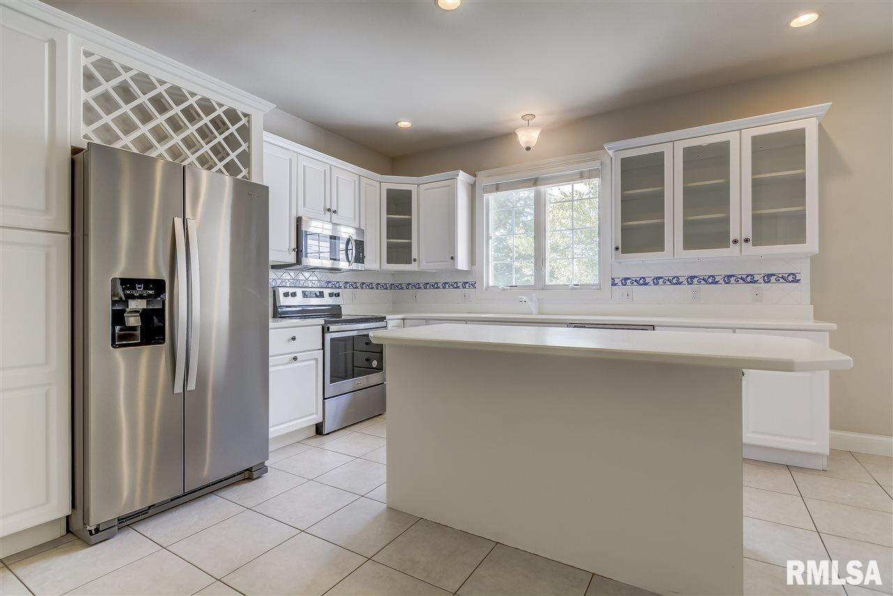 3804 Fielding Drive Springfield, IL 62711 - Photo 14 of 36 Gallery Image 14