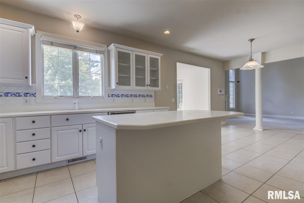 3804 Fielding Drive Springfield, IL 62711 - Photo 16 of 36 Gallery Image 16