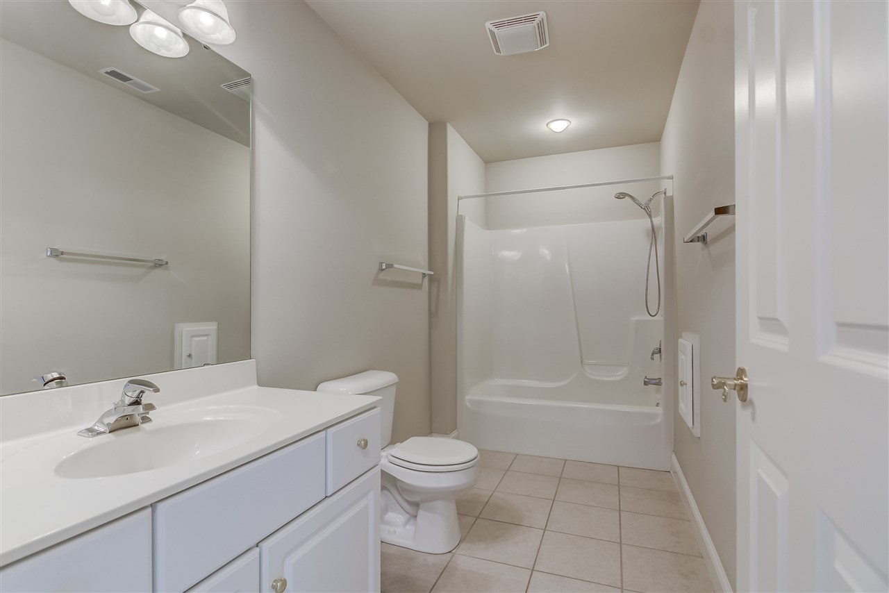 3804 Fielding Drive Springfield, IL 62711 - Photo 32 of 36 Gallery Image 32