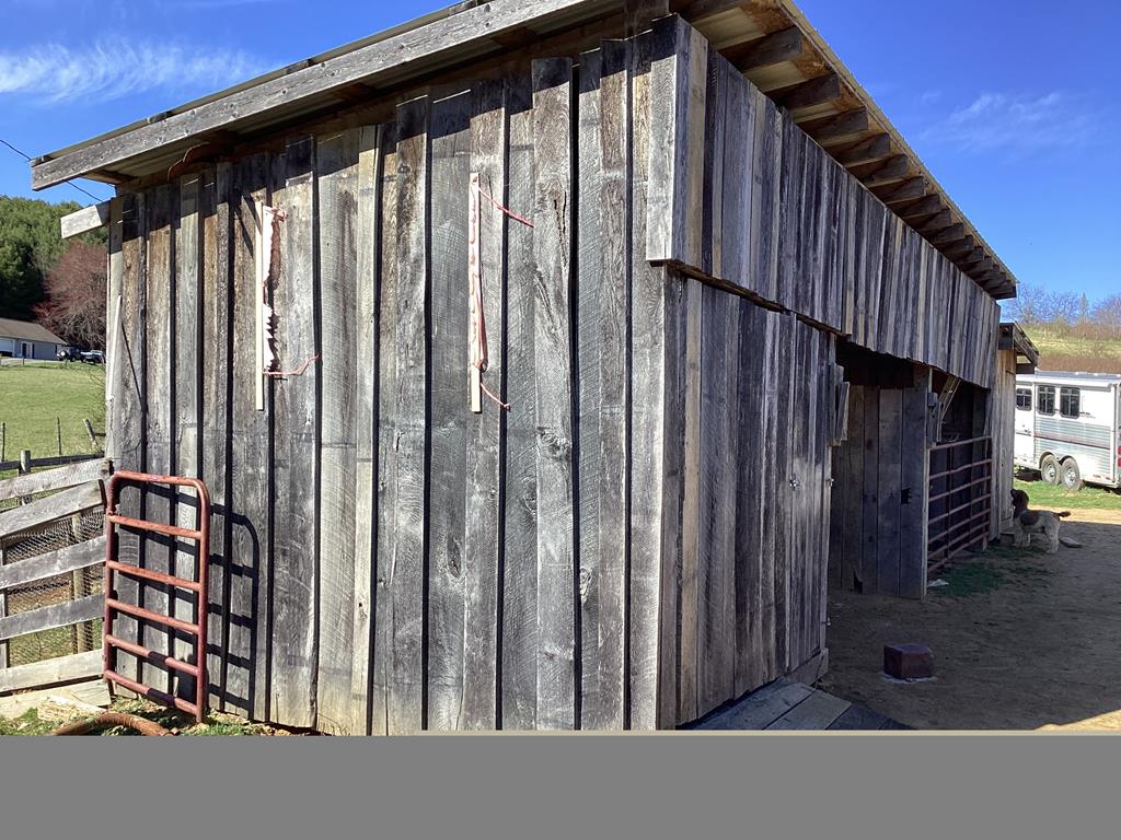 774 Liberty Hill Road Fries, VA 24330 - Photo 10 of 73 Gallery Image 10